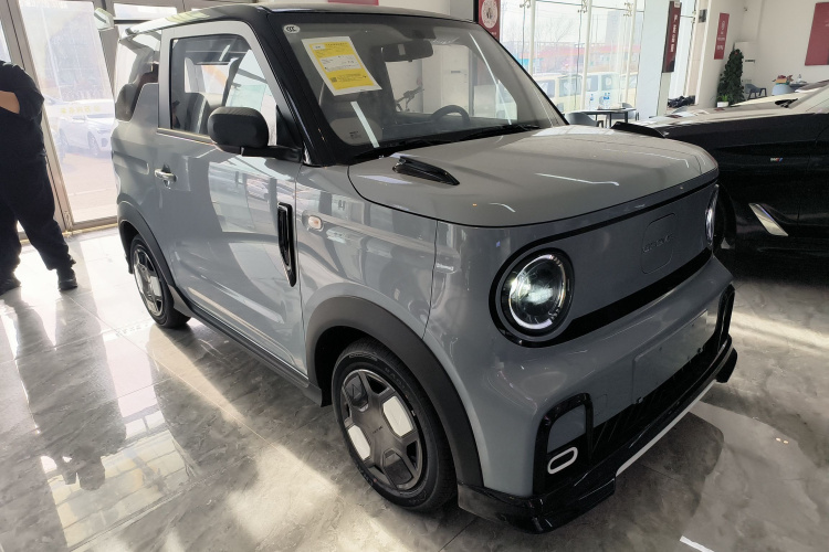 吉利银河 2025款 210km 熊猫卡丁车身外观6002