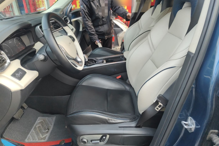 领克01 2017款 2.0T 两驱耀Pro版中控内饰19