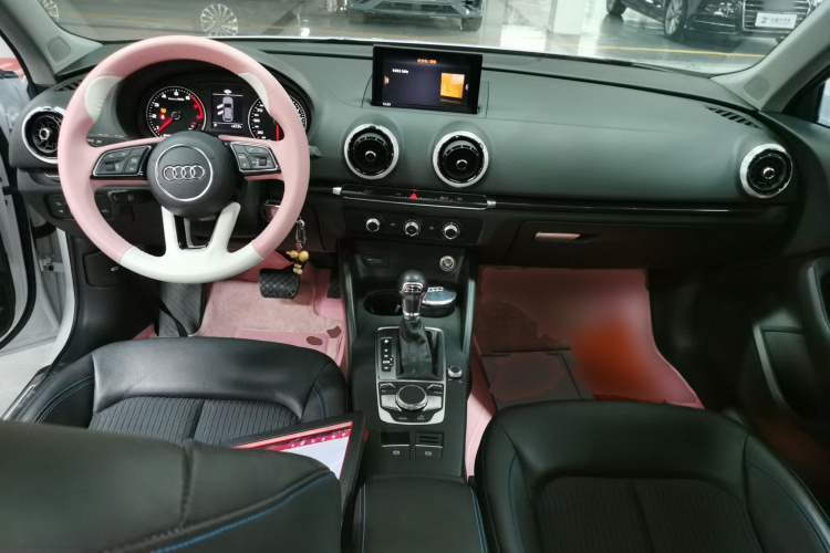 奥迪A3 2020款 Sportback 35 TFSI 时尚型 国VI中控内饰12