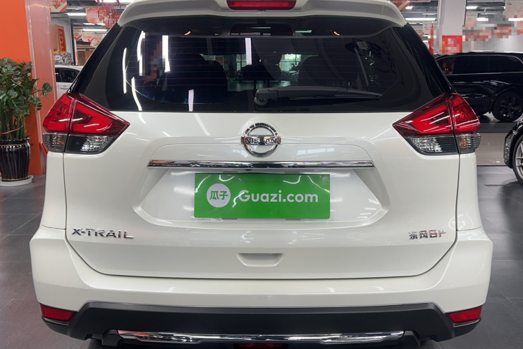 日产 奇骏 2023款 经典 2.0L 两驱智联舒享版车身外观6004