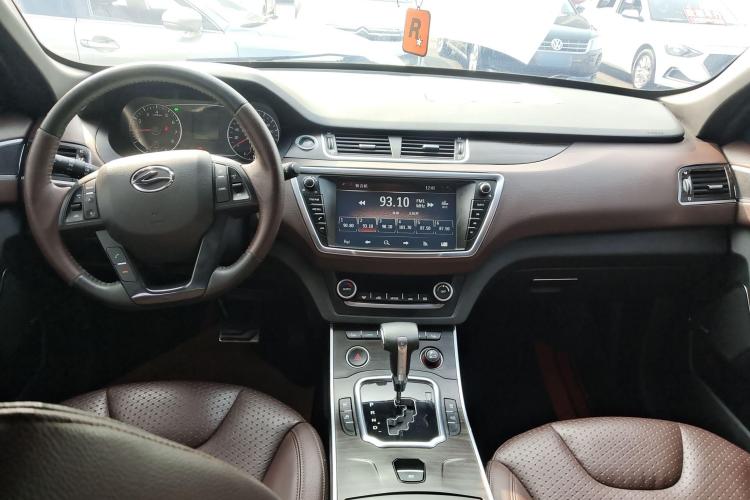 陆风X7 2015款 2.0T 全景尊贵版中控内饰7003