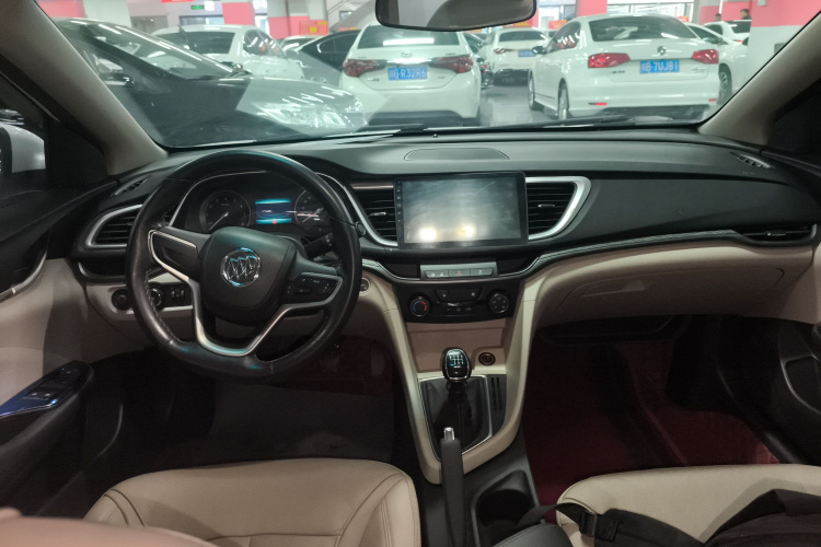 别克 英朗 2018款 15T 手动精英型 国V中控内饰12