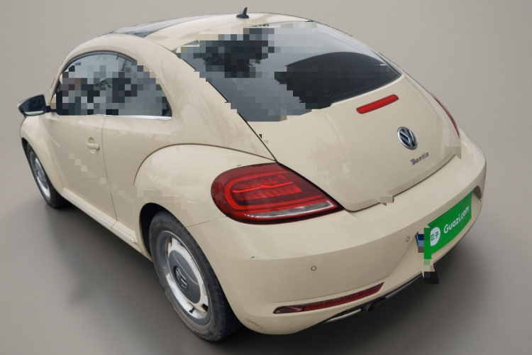 大众 甲壳虫 2019款 180TSI 珍藏版车身外观5