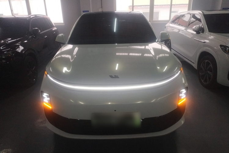 理想汽车 理想L6 2024款 Pro车身外观2