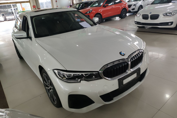 宝马3系 2022款 325Li M运动套装车身外观6002