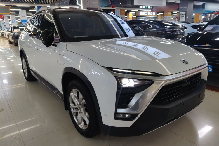 蔚来ES8 2018款 355KM 基准版 七座版车身外观6002