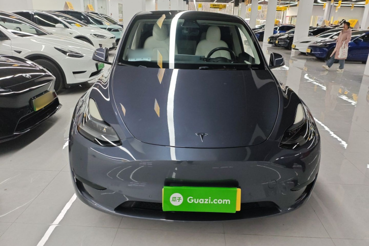 特斯拉 Model Y 2022款 后轮驱动版车身外观6001