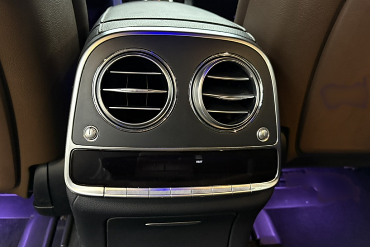 奔驰S级 2014款 S 320 L 商务型中控内饰7003