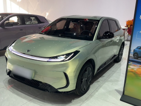 ARCFOX极狐 极狐T1 2025款 425 PRO