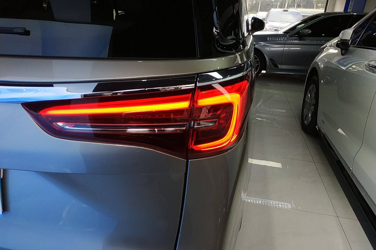 别克GL8 2023款 ES陆尊 舒适型车身外观6007