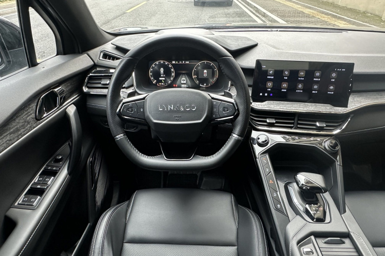 领克06 2020款 1.5T 劲Pro中控内饰7009