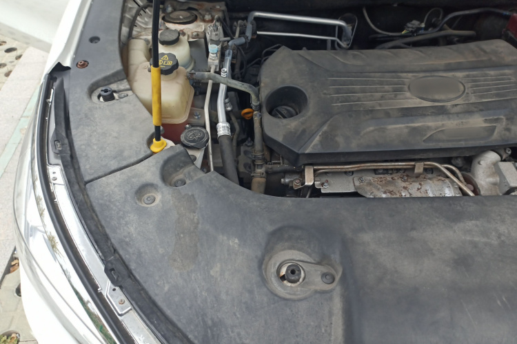 比亚迪 宋 2020款 经典版 1.5T 自动精英型局部细节9006