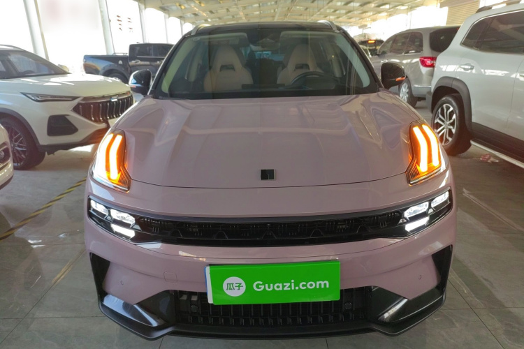 领克06 2023款 Remix 1.5T Shero车身外观2