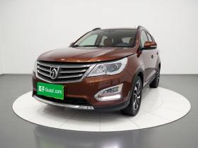 宝骏560 2016款 1.5T 手动豪华型