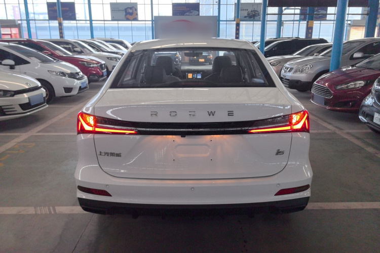 荣威i5 2026款 1.5L CVT豪华版车身外观6