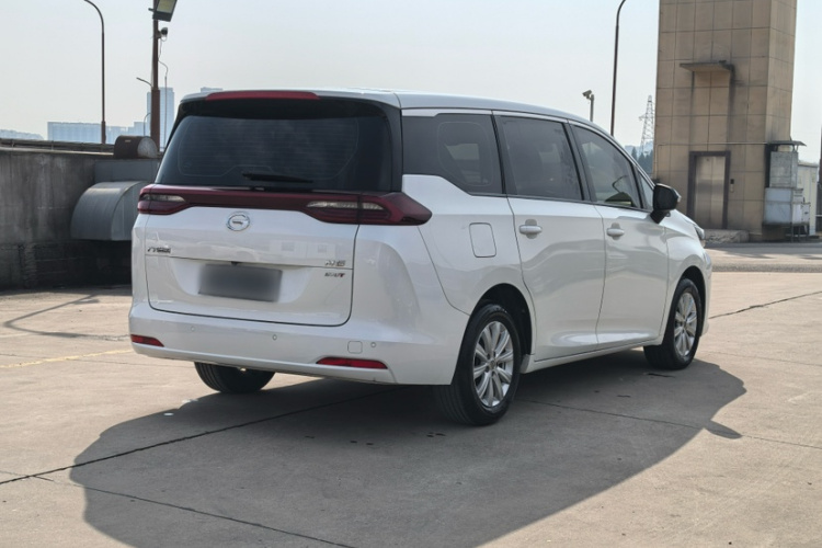 广汽传祺 传祺M6 2021款 270T DCT豪华版（七座）车身外观6005