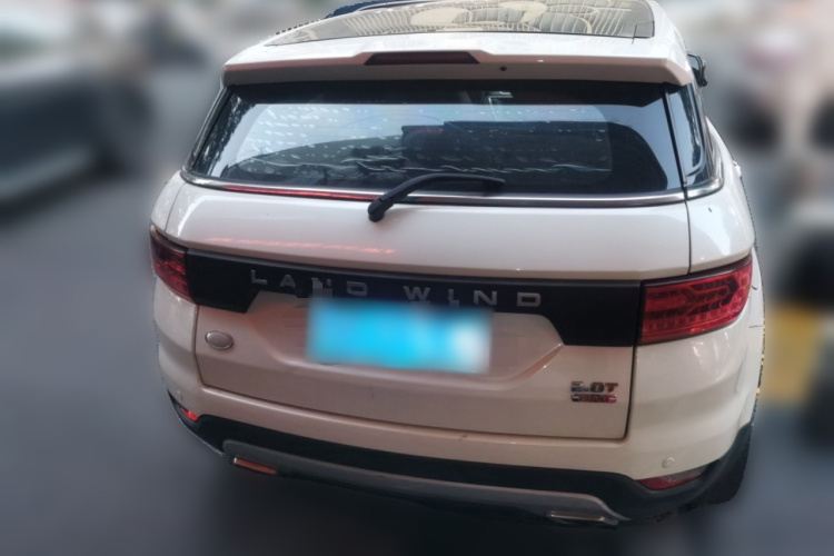 陆风X7 2015款 2.0T 全景尊贵版车身外观6004