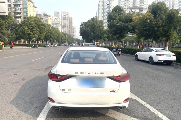 北京汽车 北京U7 2019款 1.5T CVT新智版 国VI车身外观6006