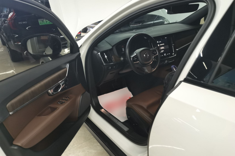 沃尔沃V90 2021款 Cross Country B5 AWD 智远版局部细节19