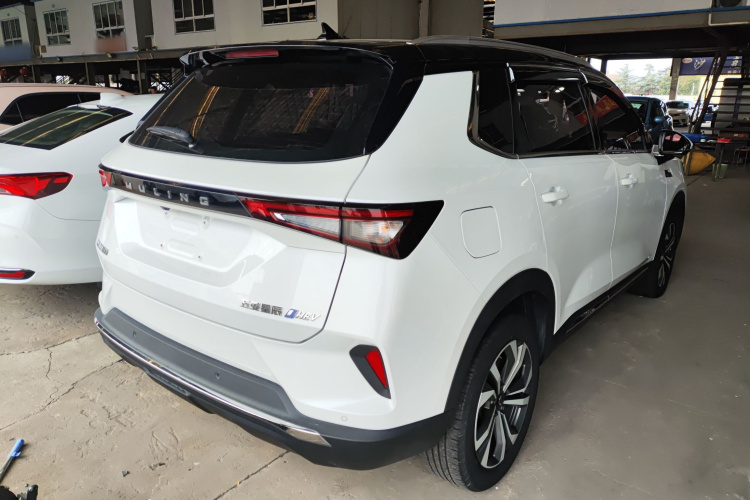 五菱汽车 五菱星辰 2022款 2.0L DHT电速款车身外观7