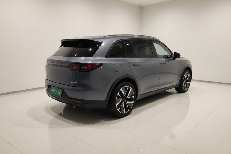 理想汽车 理想L7 2023款 Air车身外观7