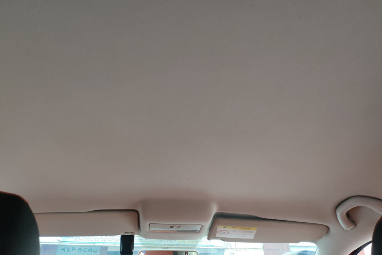 大众 Polo 2016款 1.4L 手动风尚型局部细节22