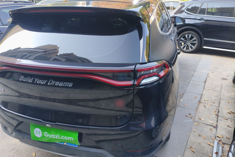 比亚迪 唐 2019款 2.0T 自动智联尊荣型 5座 国VI车身外观9