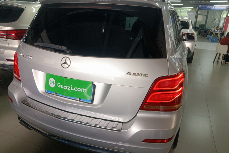 奔驰GLK级 2015款 GLK 300 4MATIC 时尚型 极致版车身外观6005