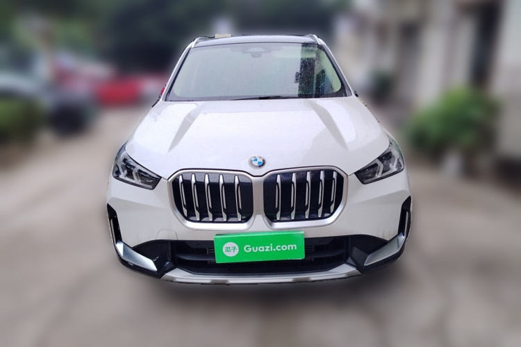 宝马X1 2023款 sDrive20Li X设计套装车身外观2