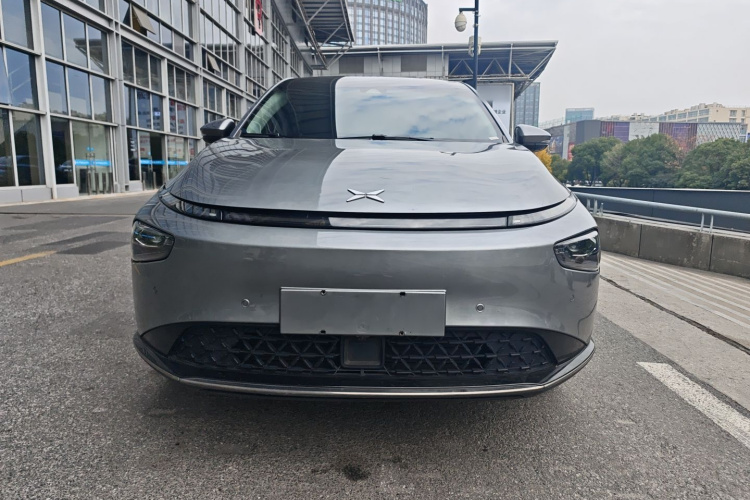 小鹏G3 2021款 G3i 520N+车身外观6001