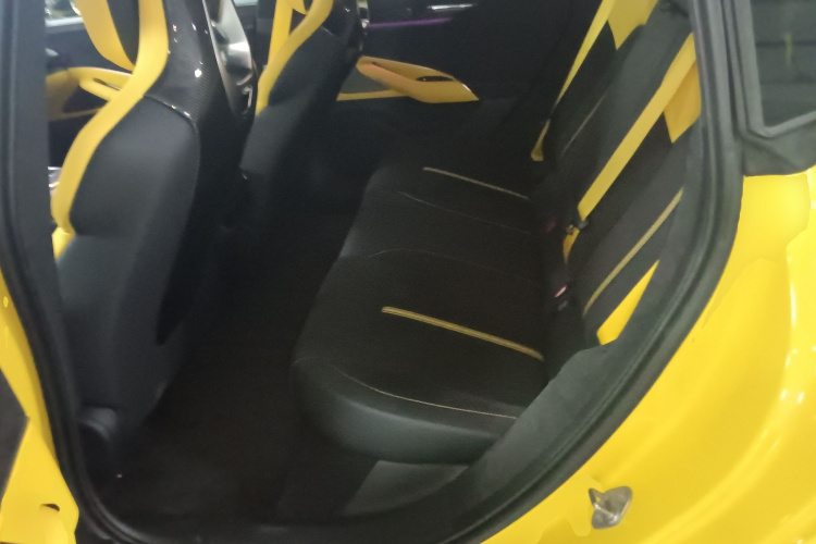 小米汽车 小米SU7 Ultra 2025款 Ultra中控内饰7004