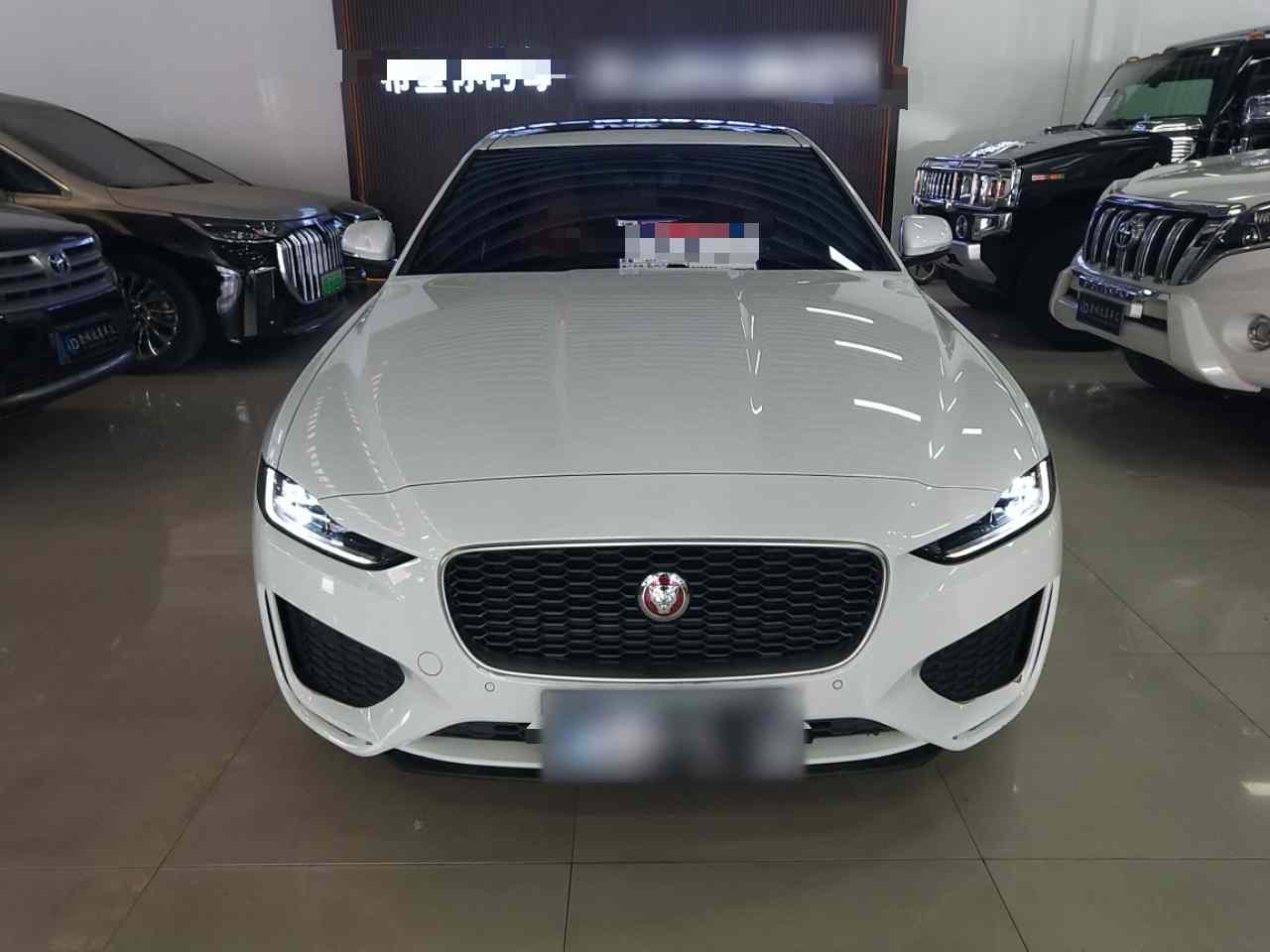 捷豹XEL 2024款 2.0T 250PS R-DYNAMIC S进取运动版(1)