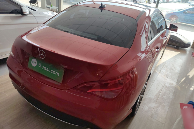 奔驰CLA 2016款 CLA 200 动感型车身外观7