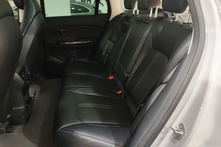 蔚来ES6 2020款 600KM 运动版中控内饰7004