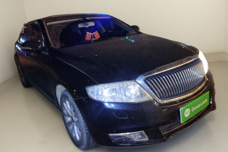 红旗H7 2015款 2.0T 豪华型车身外观3