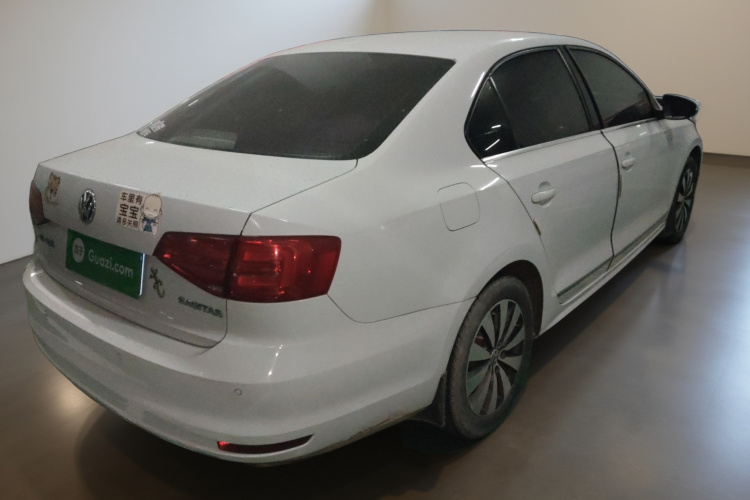 大众 速腾 2017款 1.6L 自动舒适型车身外观7