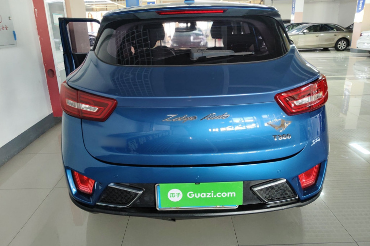 众泰T300 2017款 1.5T 手动豪华型车身外观6004