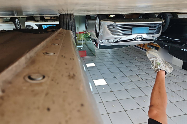 海马 福美来 2014款 M5 1.6L 自动精英型局部细节9001