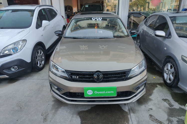 大众 速腾 2015款 1.6L 手动舒适型车身外观2