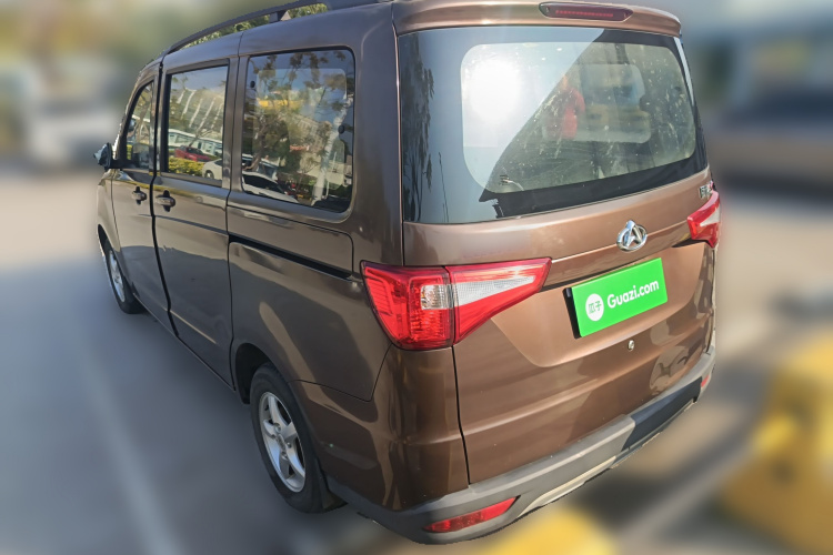 长安凯程 2017款 1.5L欧诺S舒适型EA15-AB车身外观5