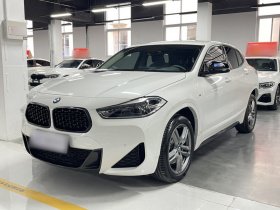 宝马X2 2023款 sDrive25i M运动曜夜版