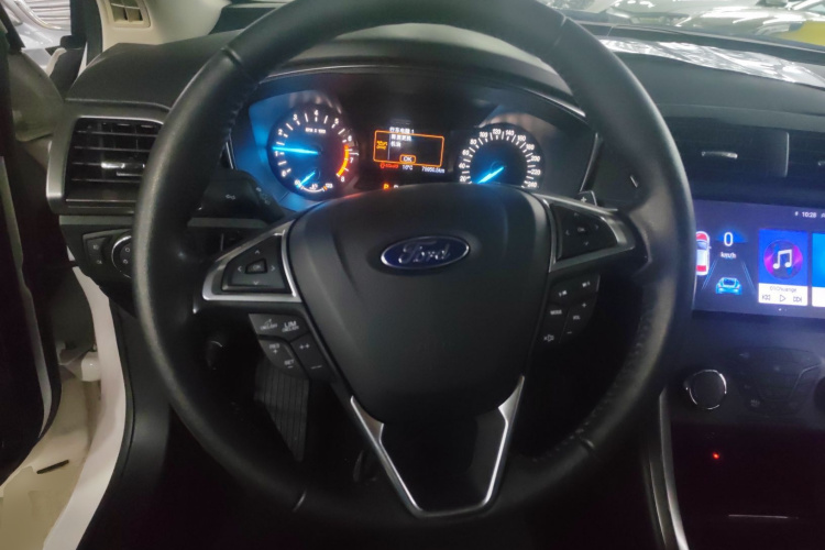 福特 蒙迪欧 2018款 EcoBoost 180 时尚型局部细节13