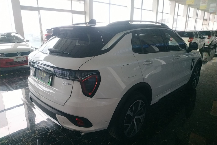 领克01 EM-P 2018款 1.5T PHEV 劲Pro 国V车身外观6005