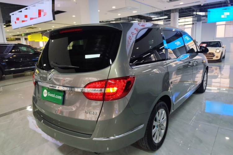 别克GL8 2018款 28T 豪华型 国VI车身外观7