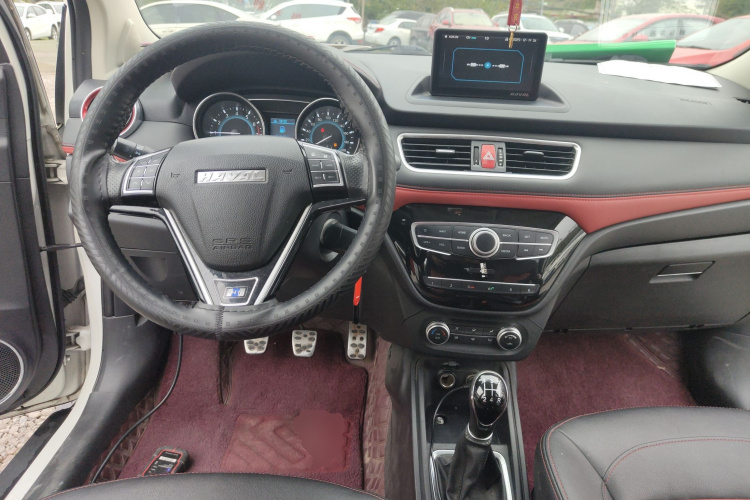 哈弗H1 2016款 改款 蓝标 1.5L 手动豪华型中控内饰12