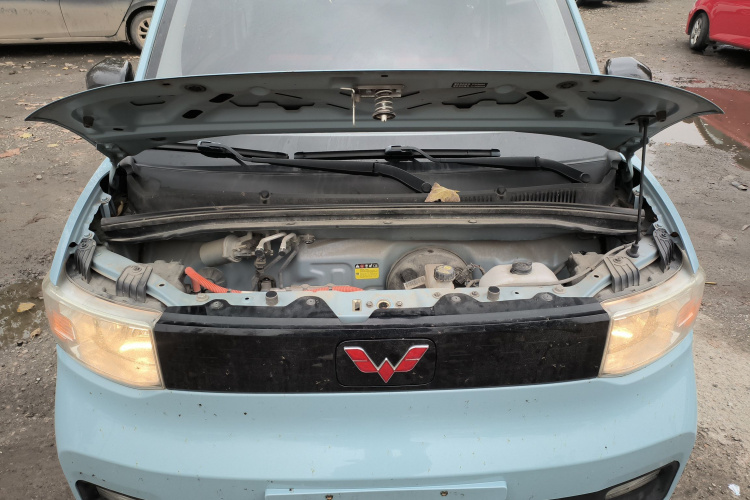 五菱汽车 宏光MINIEV 2020款 自在款 三元锂机舱底盘24