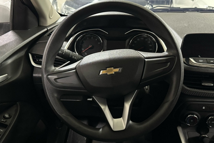 雪佛兰 科沃兹 2022款 325T 自动欣悦版中控内饰7015