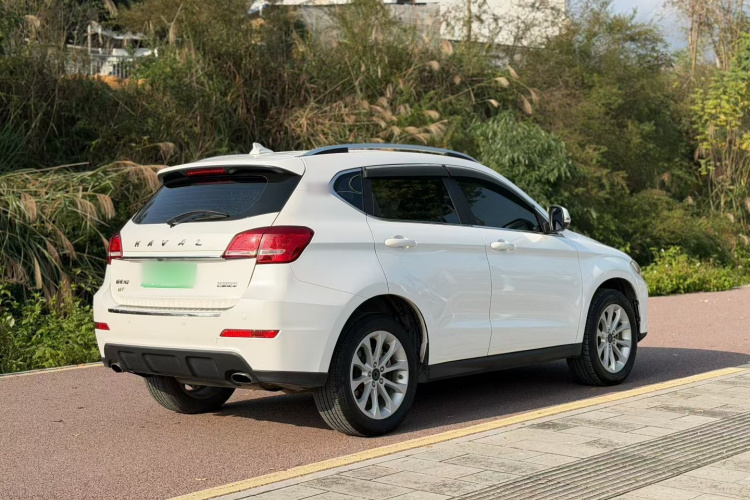 哈弗H2 2017款 红标 1.5T 自动两驱豪华型车身外观6006