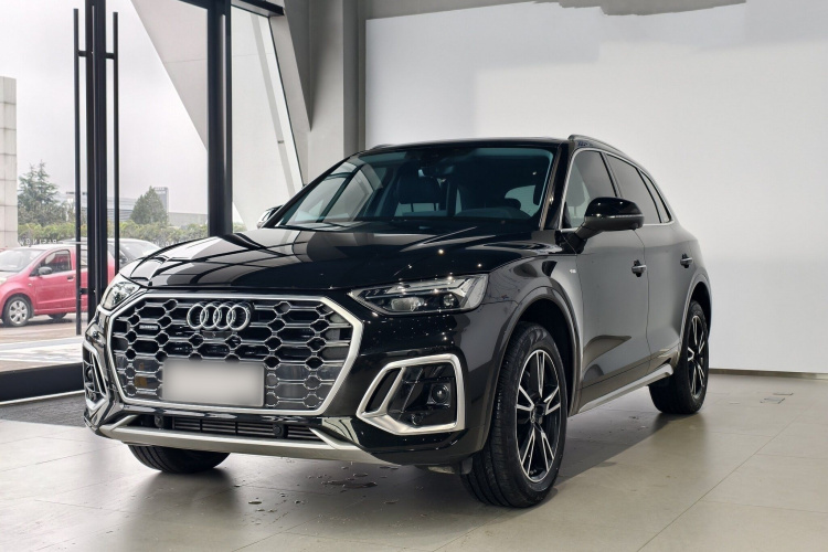 奥迪Q5L 2024款 40 TFSI 时尚动感型车身外观6008