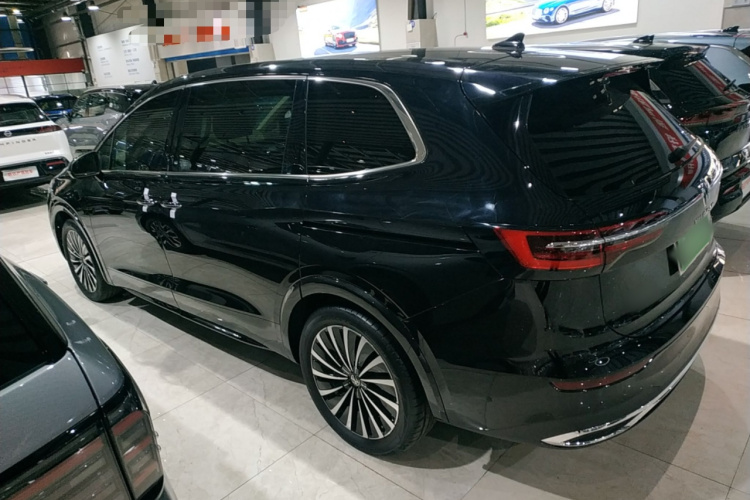 大众 威然 2024款 380TSI 尊贵版车身外观4